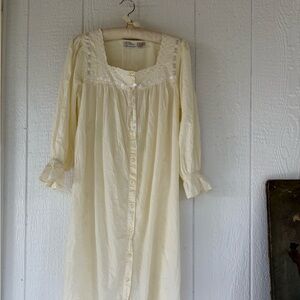 Yellow Nightgown small 100%cotton